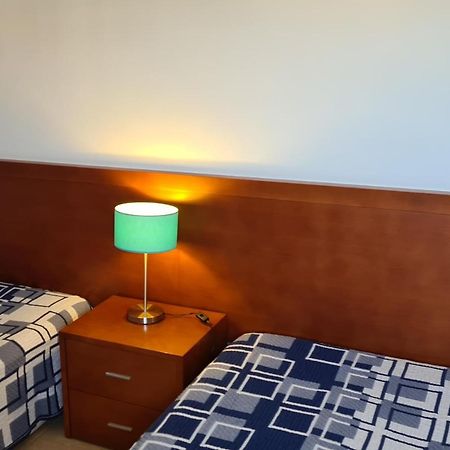 Апартаменти Apartamento - 2 A 4 Pessoas- Piscina Оллюш-де-Аґуа Екстер'єр фото